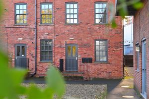 69 Furnace Hill City Centre